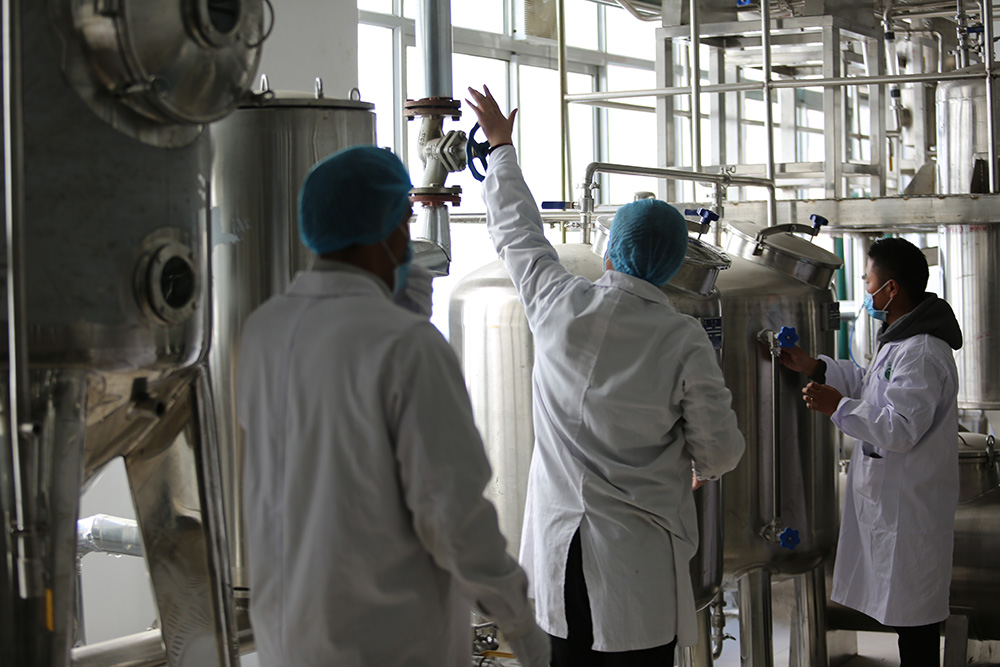 1548052918577438.jpg 0H2A8423.jpg